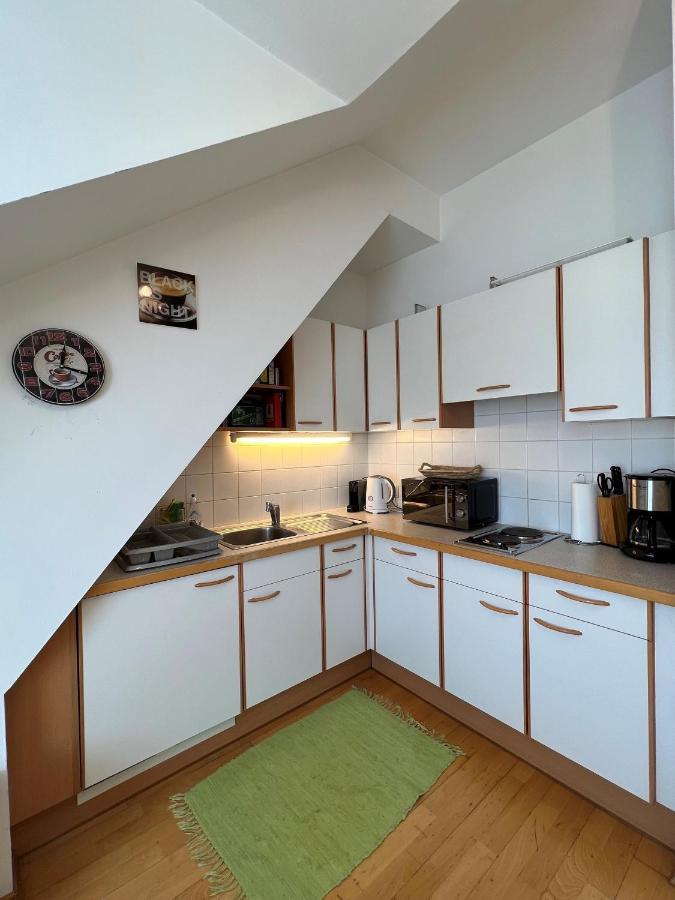 Cosy In Location Apartment Wien